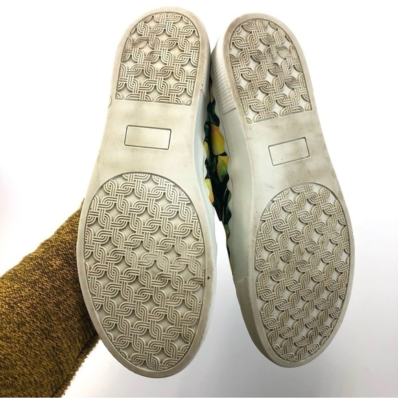 𝅺betsey Johnson Emmett lemon print sneaker loafers Size 10 - Picture 6 of 9